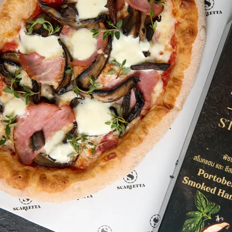 Portobello Mushroom, Smoked Ham & Stracciatella Pizza