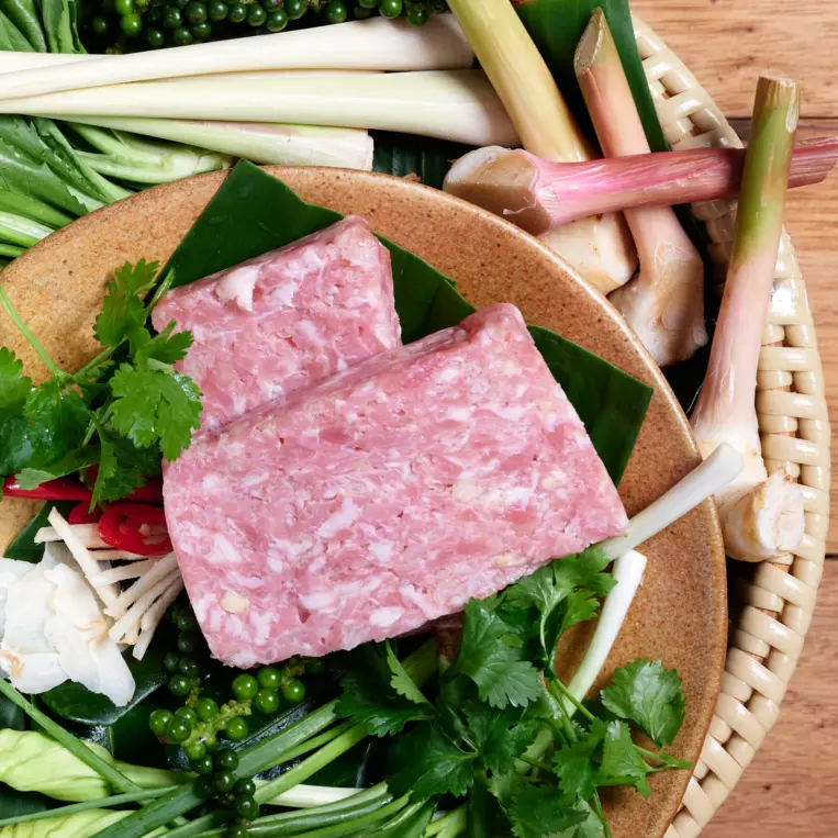 แหนมหมู