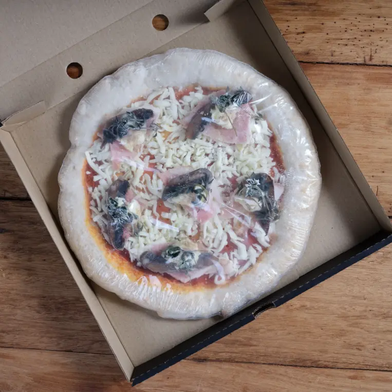 Gluten Free Portobello Mushroom, Ham & Stracciatella Pizza,